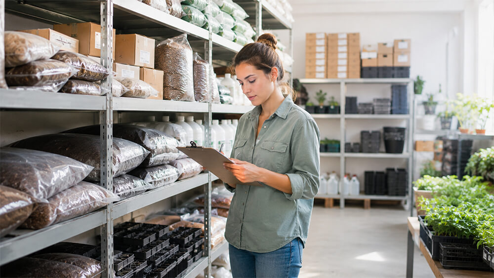 Estoque parado no agro: impactos financeiros e operacionais de materiais sem giro adequado